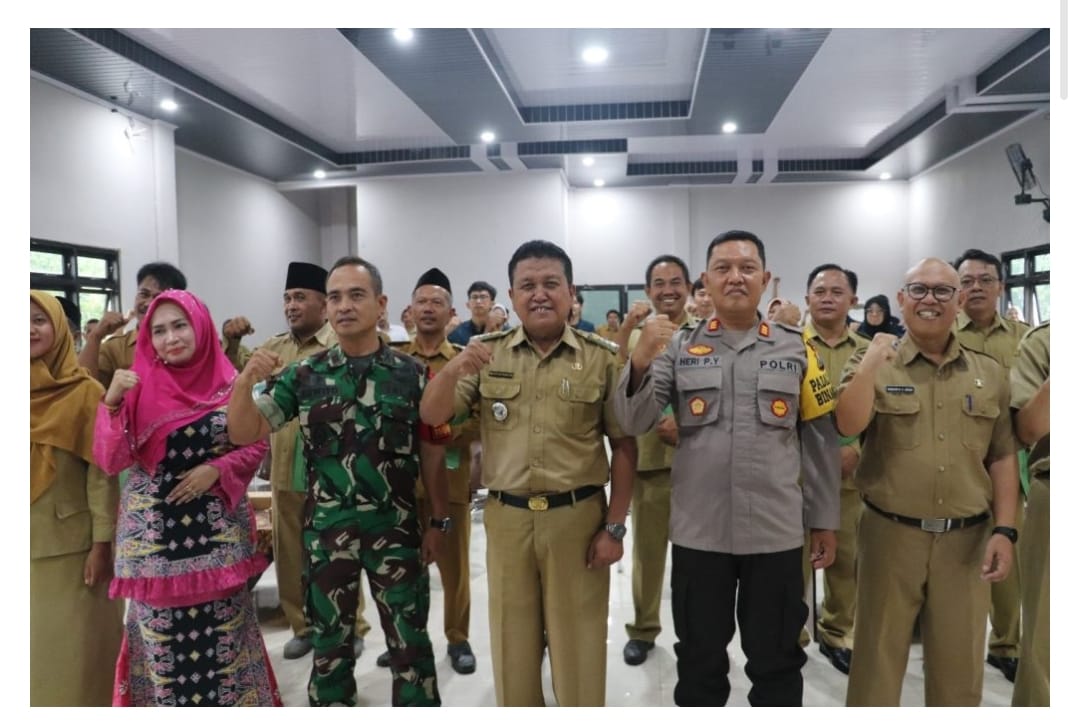 BIMBINGAN TEKNIS PENINGKATAN KINERJA PENGELOLAAN DATA DESA -KECAMATAN BINANGUNMELALUI SISTEM INFORMASI TERINTREGASI KECAMATAN (SIGMA) PADA KECAMATAN BINANGUN KABUPATEN BLITAR